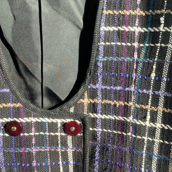 [SOLD] VINTAGE Cropped Textured Tweed Blazer Low Cut Double Breasted size 8 or … - Picture 3 of 10